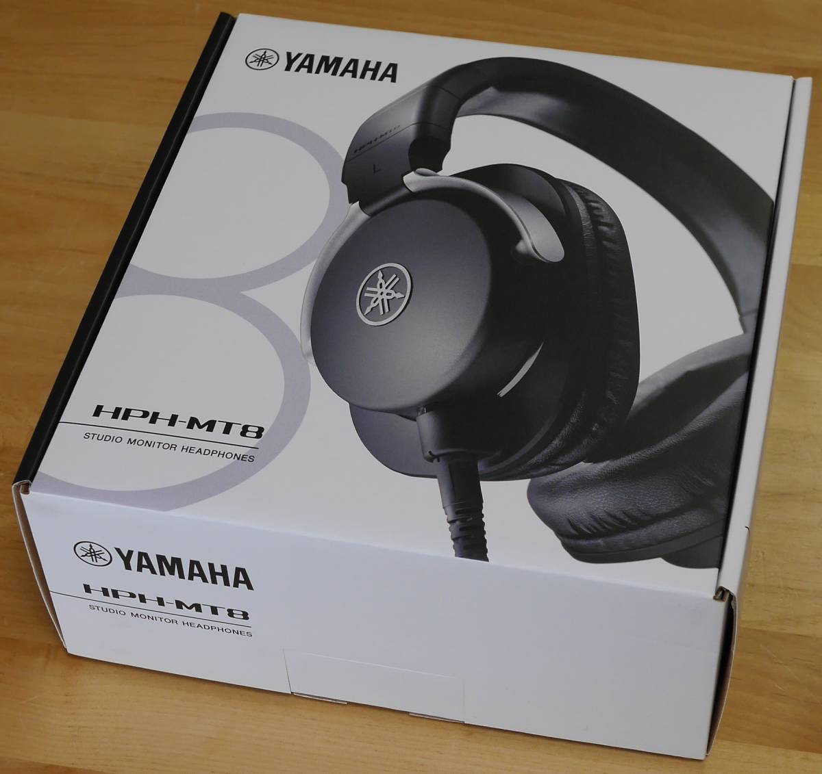 爆買い，100%新品 【中古】YAMAHA スタジオモニターヘッドホン HPH-MT8　元箱付