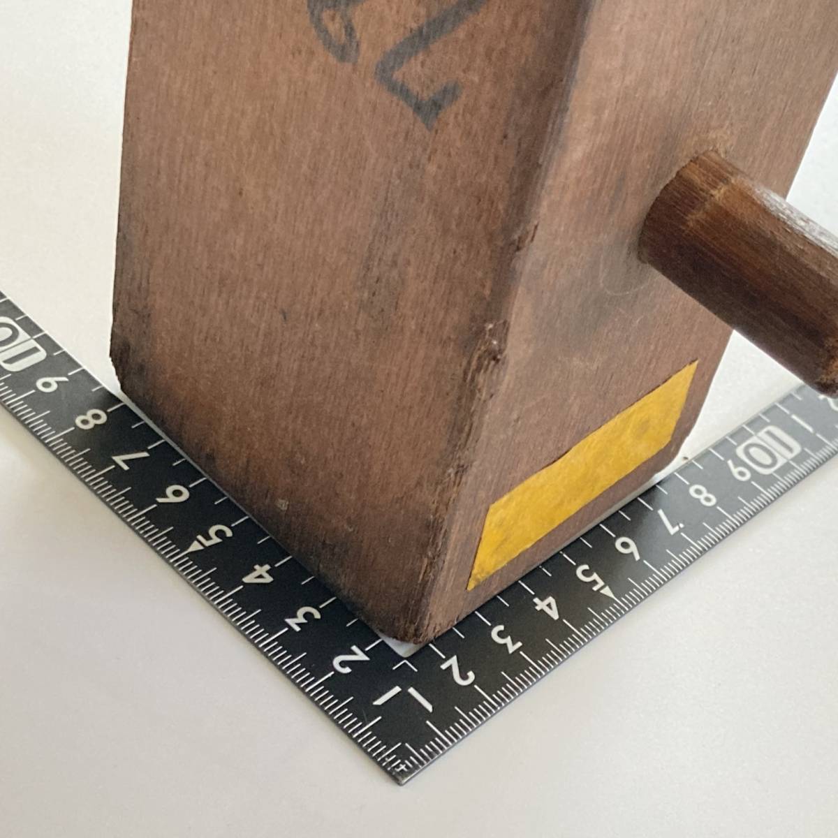 阪神電車 車内番号板 （ プラ ）「 3507 」 、 車輪止め （ 木製  