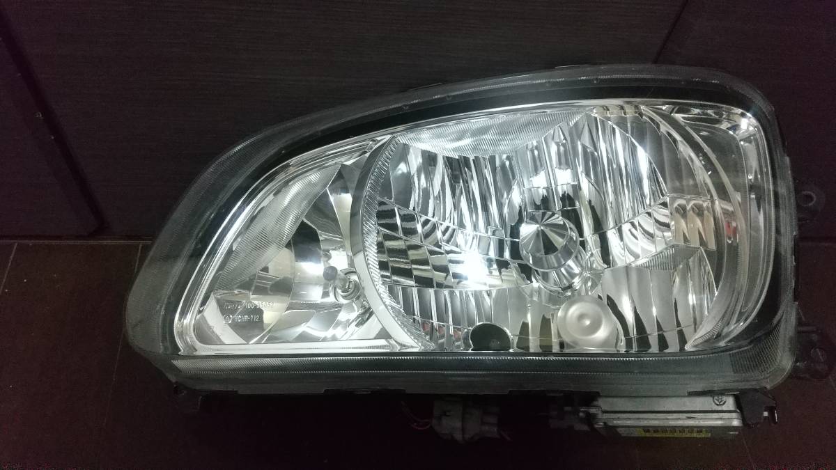 レンジャー　左ヘッドランプ　美品！！
