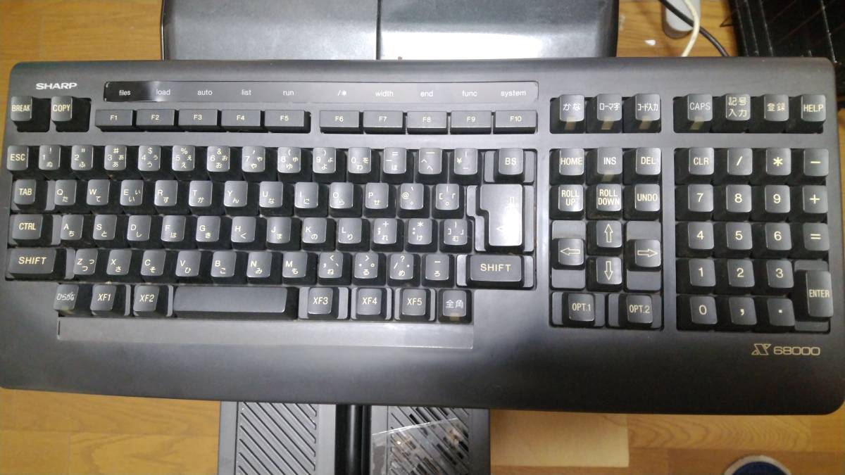 SHARP X68000 SUPER-HD IODATAモニタ LCD-AD173SESW キーボード 