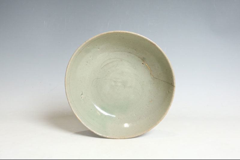 朝鮮古陶磁器 李朝 青磁 鳳凰紋皿 高麗青磁茶碗（B748）
