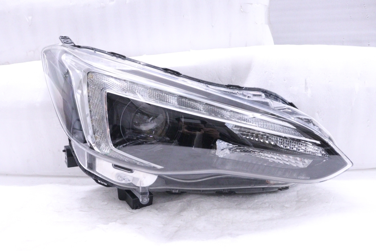32-1454☆前期 LED☆GK GT インプレッサXV 右ヘッドライト ICHIKOH
