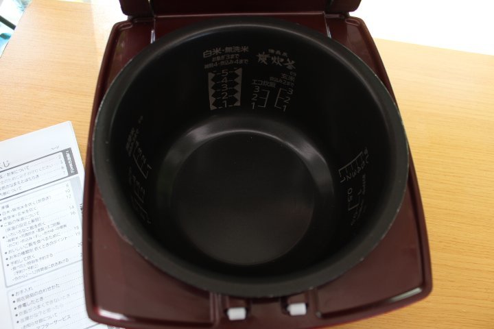 ○ 三菱 IH炊飯ジャー 5.5合炊き NJ-XE10E6-R 2019年製【動作保証】