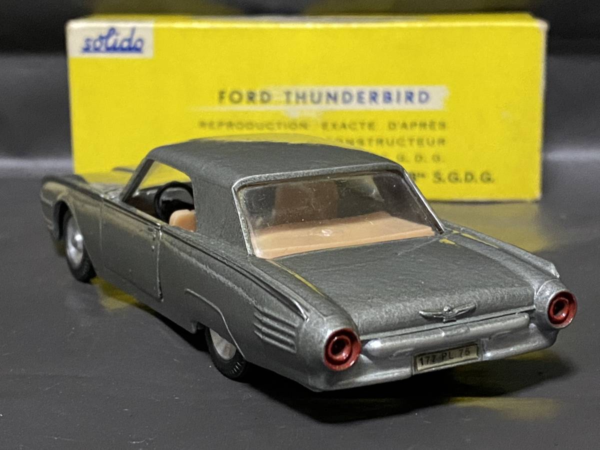 Solido Toys 128 Ford Thunderbird - Diecast 【original】 solido