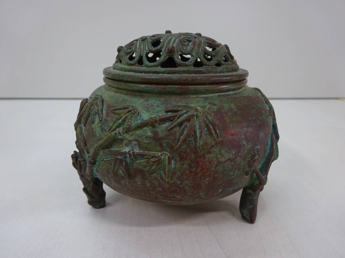13380■香炉　高岡銅器 玉形三友文香炉 焼青銅色 中古 ■