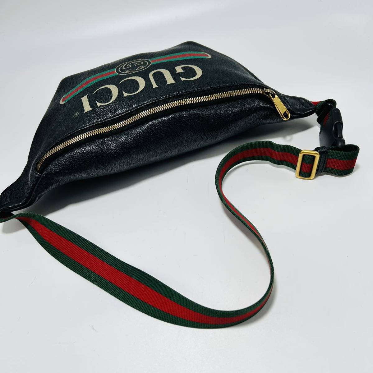 1円【美品】GUCCI グッチ ボディバッグ ウエストポーチ ショルダー 