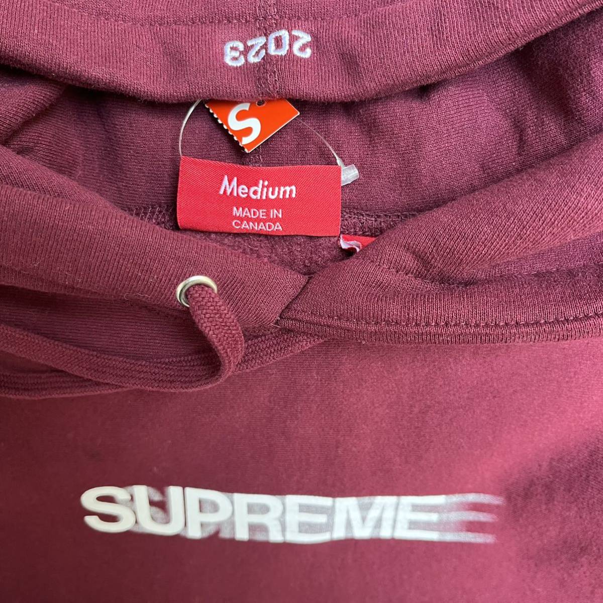 Supreme パーカー Medium バーガンディ Supreme のアイテムを使った