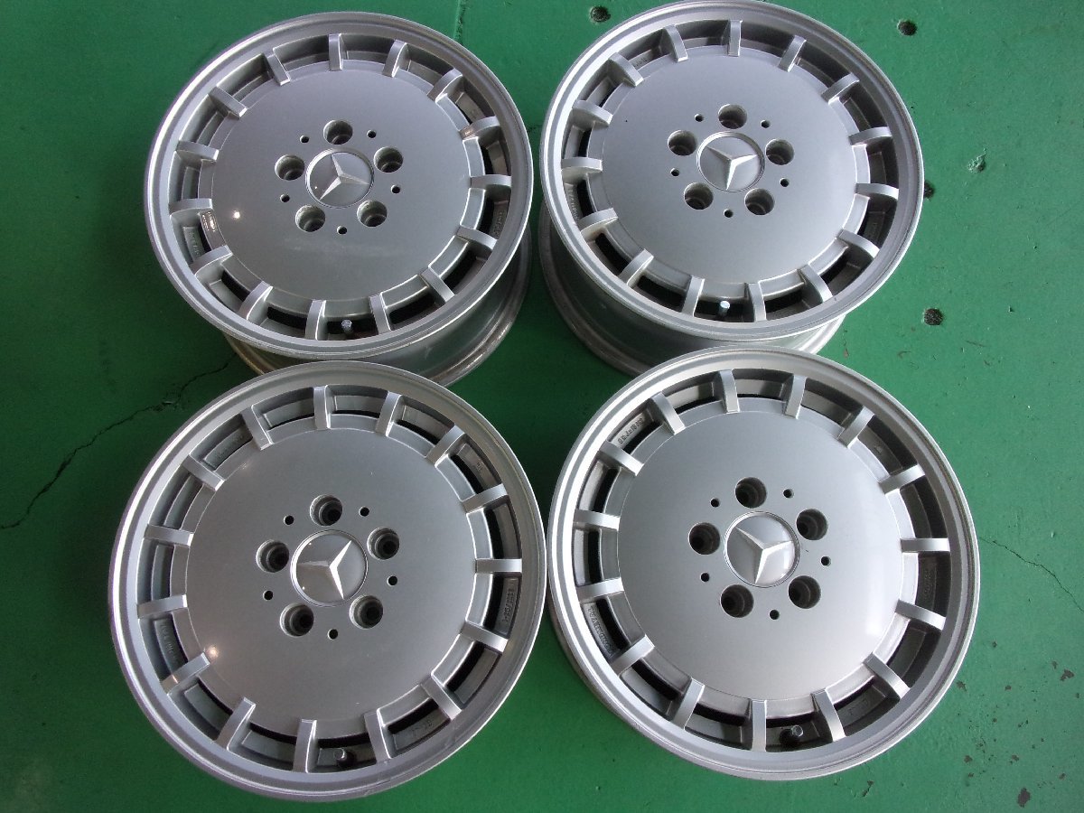 送料無料！希少♪【FONDMETAL/フォンドメタル】ベンツ 190E W201 純正 