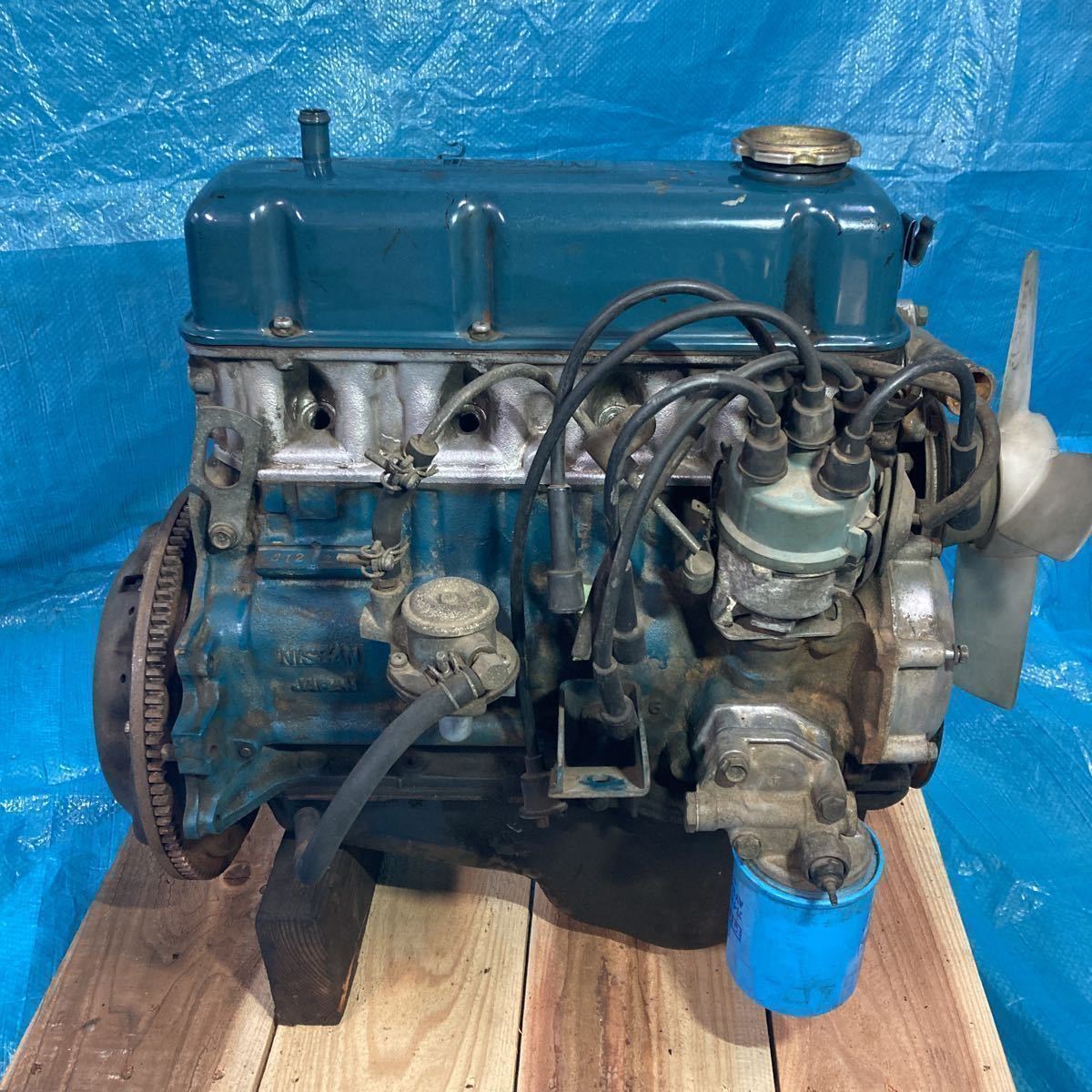 ニッサン ダットサン サニーB110 A12エンジン本体 中古当時物(エンジン 