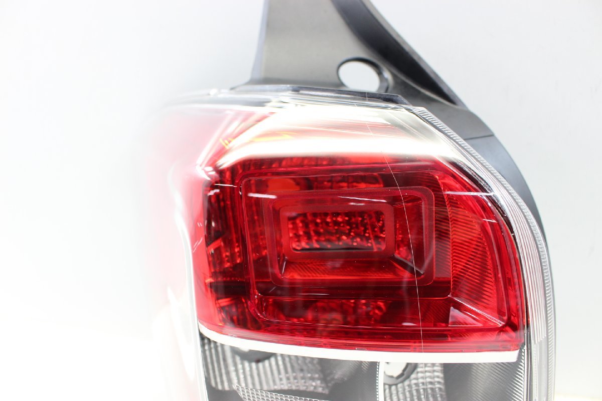 美品/破損無 フォレスター SJ5 LED テールライト 左 左側 イチコー