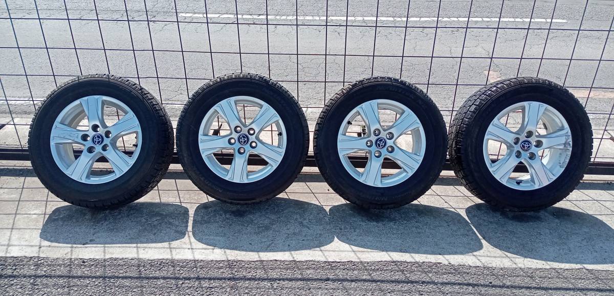 トヨタ純正アルミ＆スタッドレスタイヤ　215/65/16　ノーストレックK2