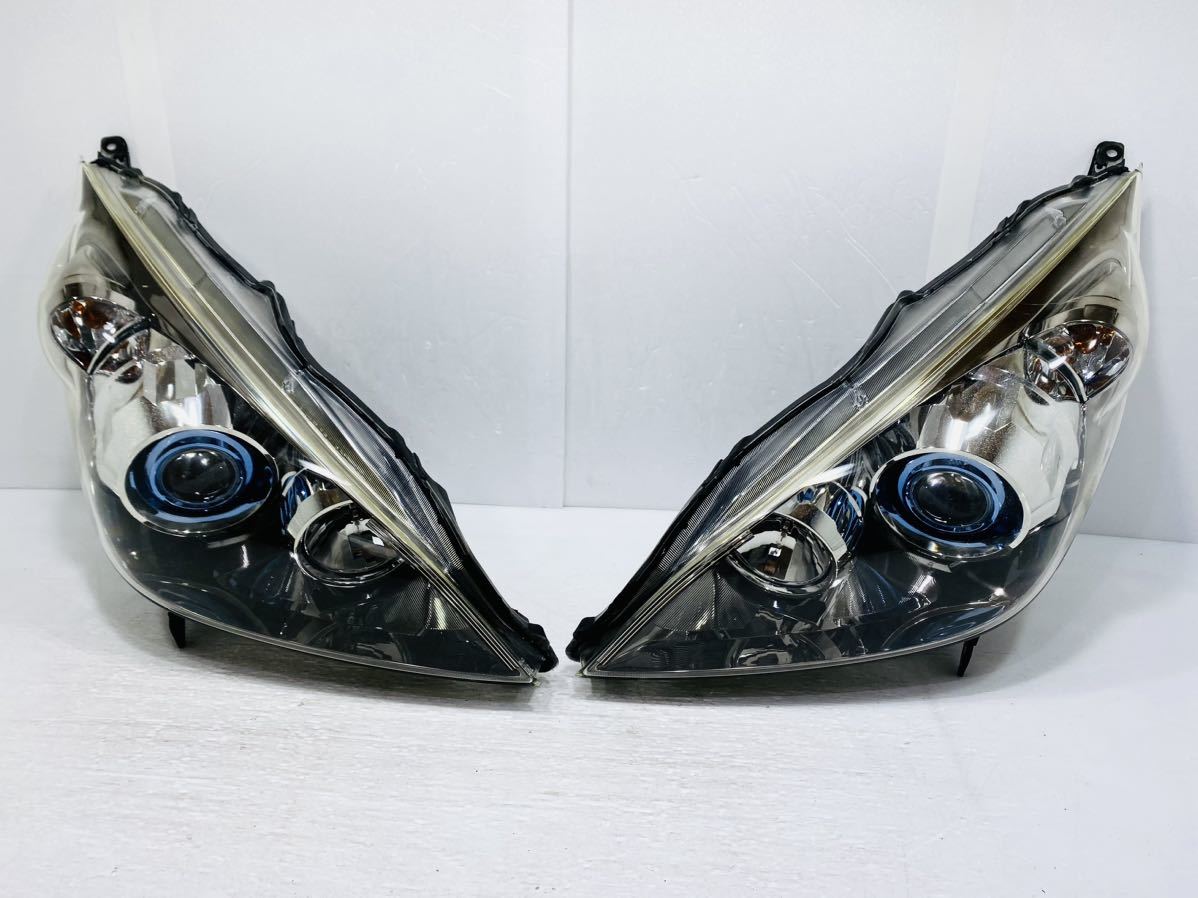 ホンダ ステップワゴン RG1/RG2/RG3 ヘッドライトKOITO 100-22594 HID