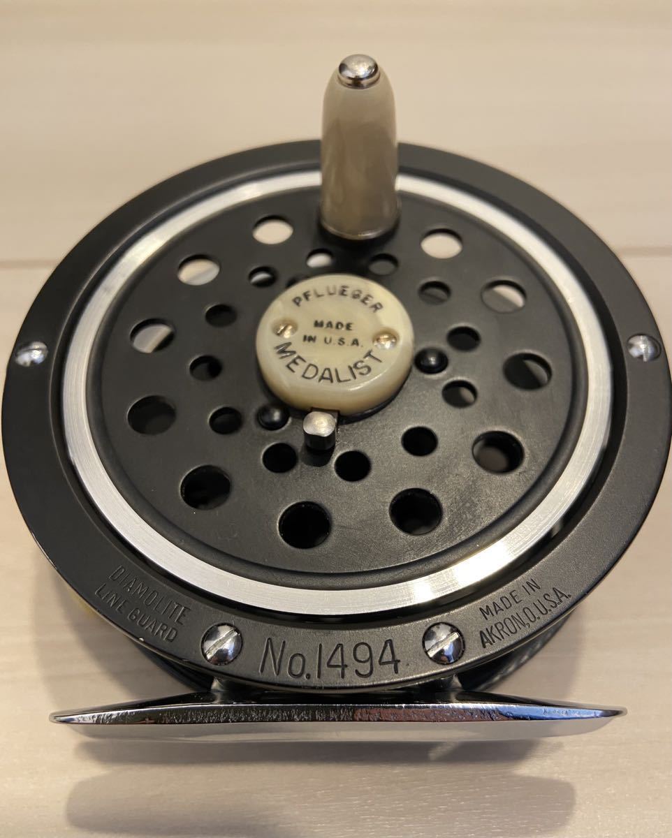 0 Pflueger Medalist オリジナル アンティークフライリール