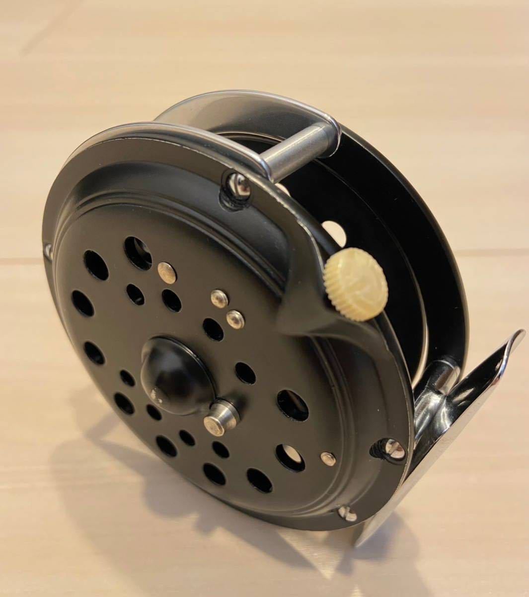 0 Pflueger Medalist オリジナル アンティークフライリール
