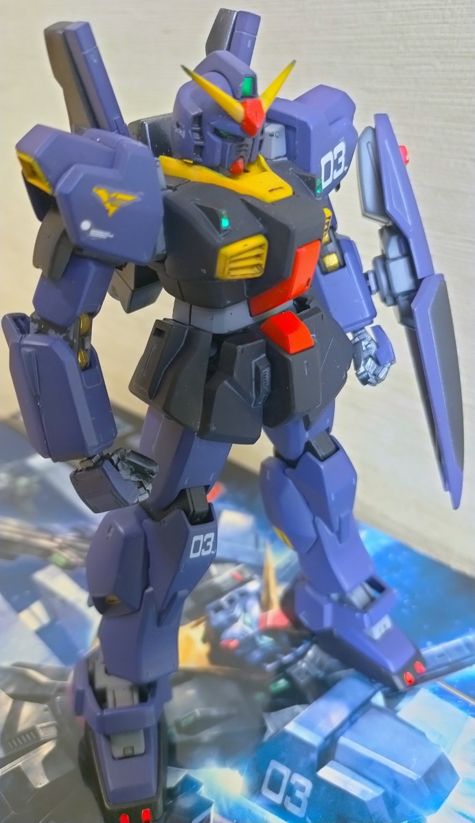 ガンプラ 塗装済完成品 HGUC 1/144 rx-178 ガンダム mk-Ⅱ 