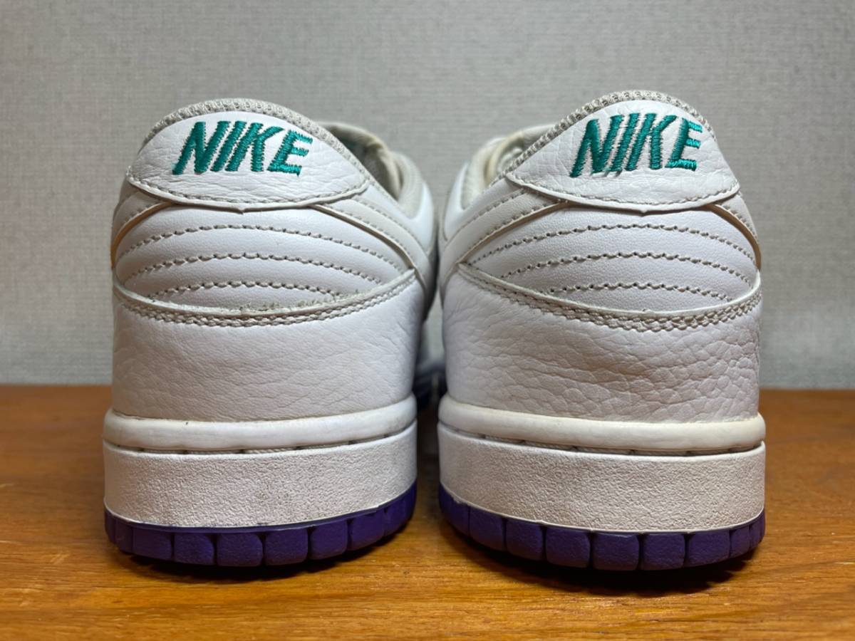 2010年製 NIKE DUNK LOW WHITE×PURPLE PUNCH US8.5 26.5cm ダンク 紫 