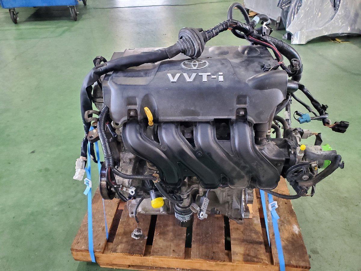 ▲ エンジン 2NZ-FE ヴィッツ RS CBA-NCP10