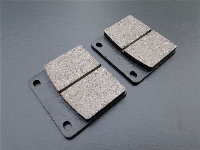 【送料無料】9670■Z400FX-E1～E3 リヤブレーキパッド(2個)