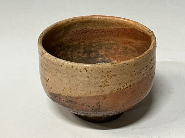 Mn2095『K府茶陶蒐集家放出』江戸時代 赤楽 小服 茶碗 楽焼楽茶碗京焼