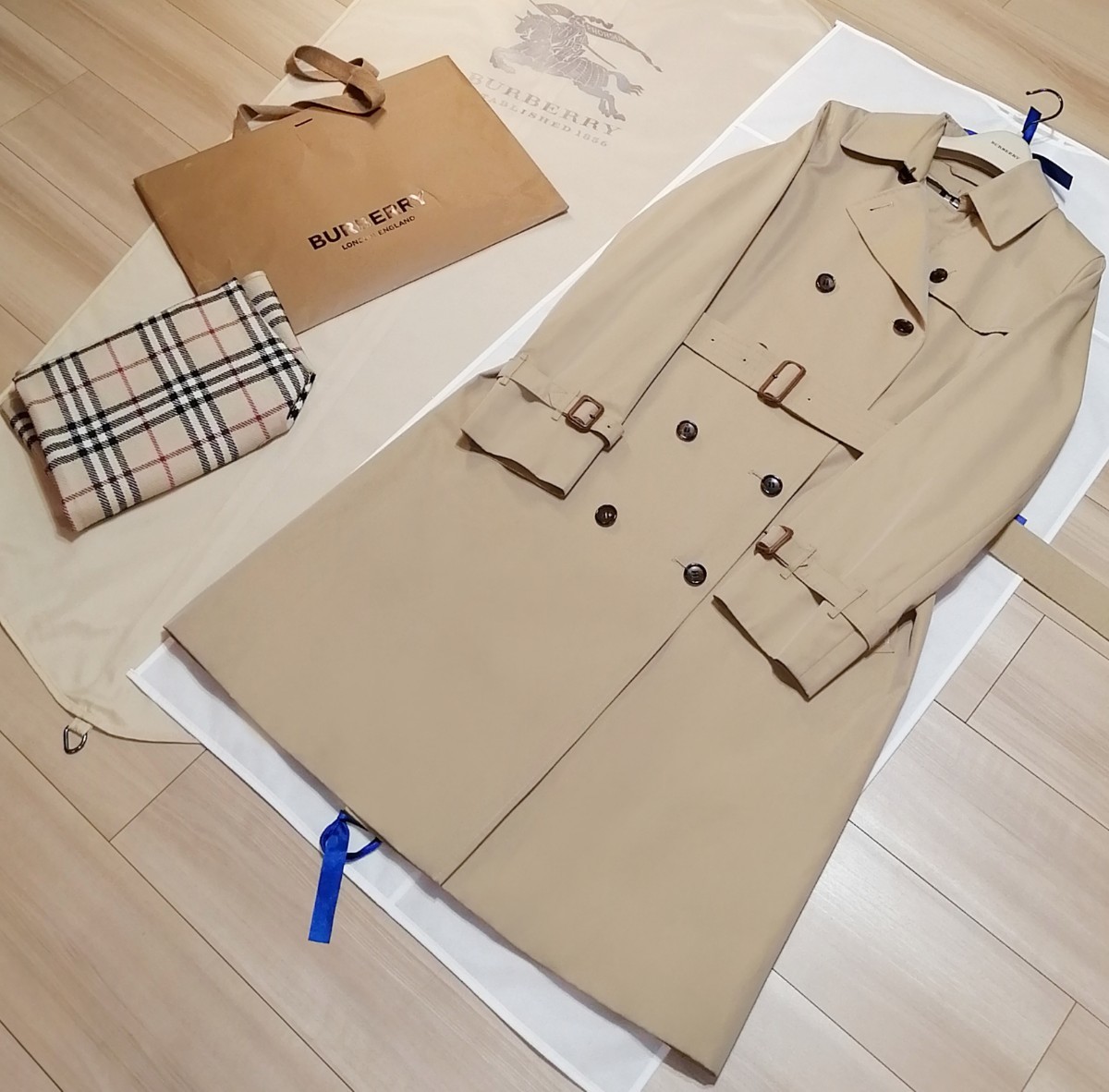 本物上質美品　トレンチコート ライナー付きトレンチコート バーバリー 定番　ノバチェック　ロング丈　ハニーベージュ　大きいサイズ　L