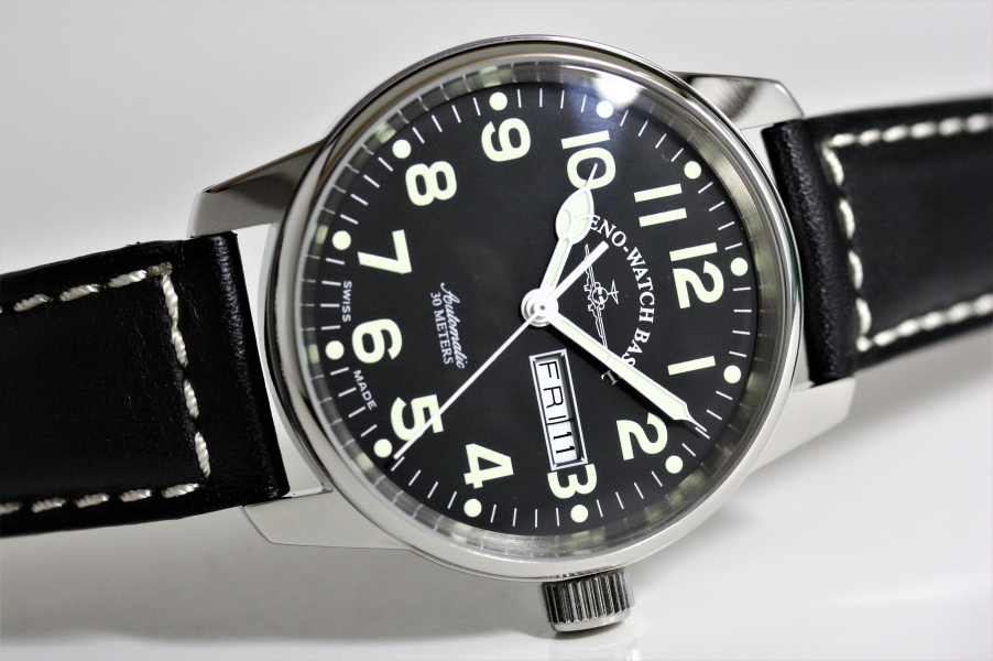 機械時計 腕時計 ZENO-WATCH BASEL SWISS スイス製500mダイバーZENO