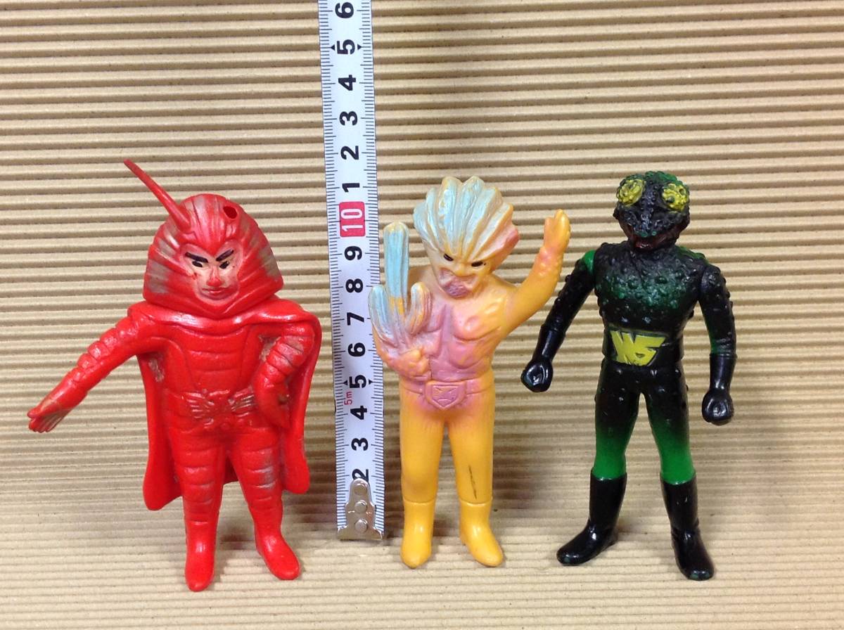 k24】ポピー 地獄大使 ガメレオジン バンダイ サボテグロン 仮面 