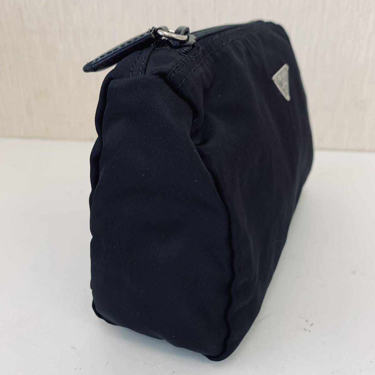 PRADA プラダ ナイロン ポーチ 黒 BLACK きれい 美品 高級 ブランド