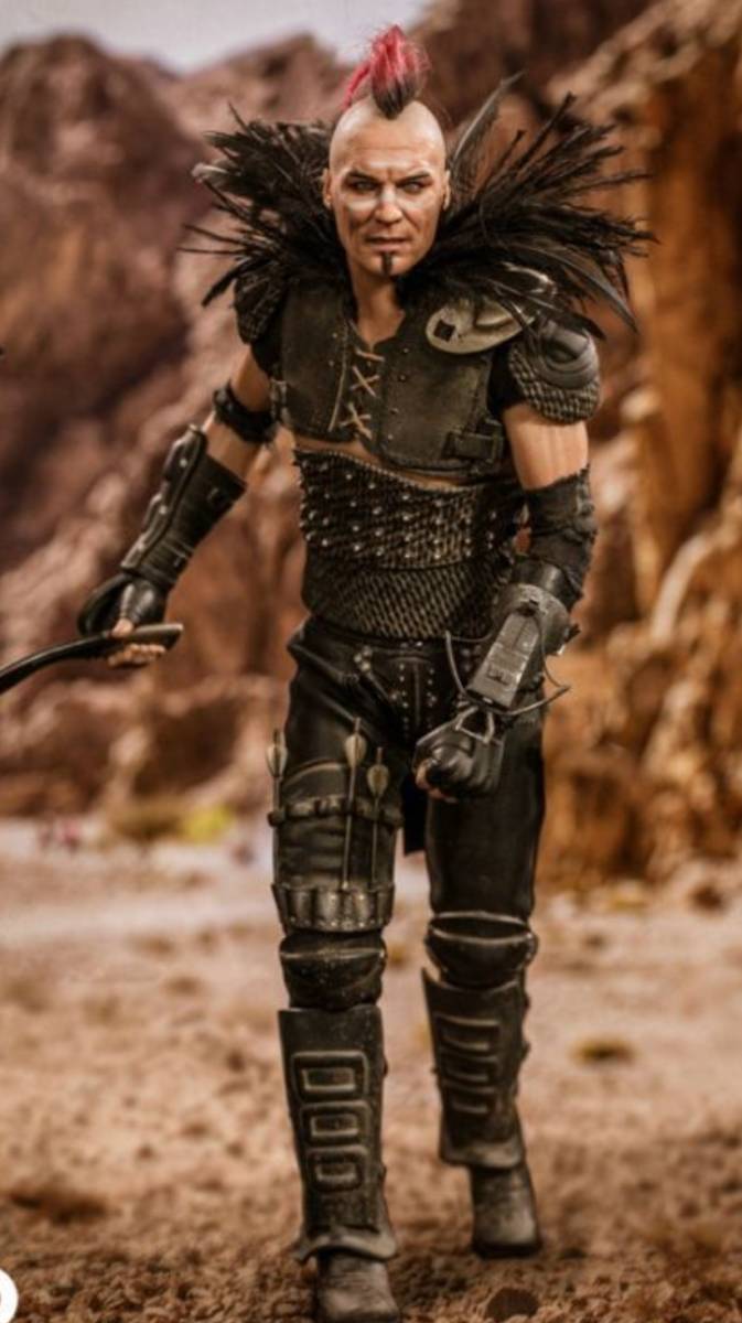 ○新品 1/6 マッドマックス２ ウェズ・ジョーンズ　アクションフィギュア