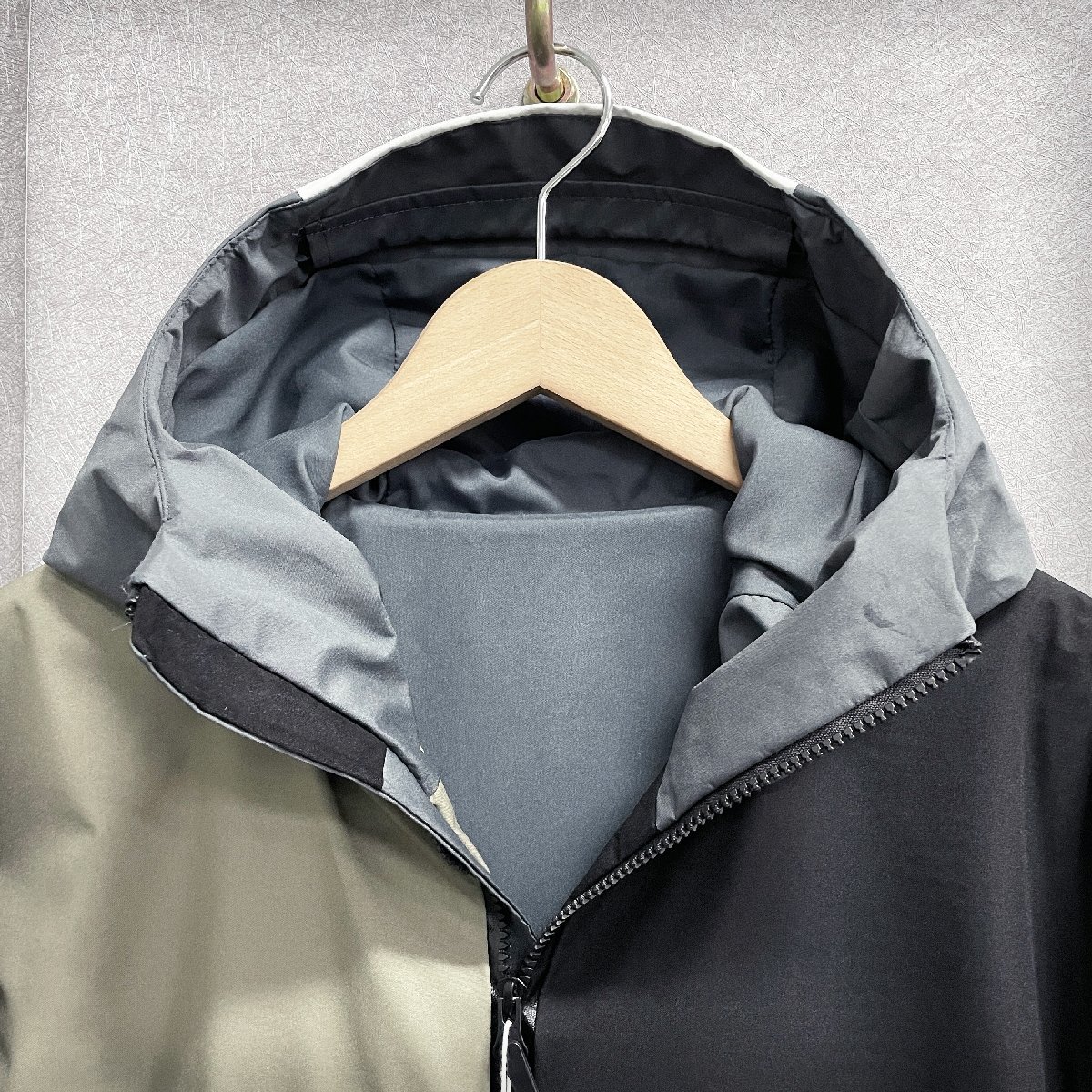 防風防水・GORE-TEX/ゴアテックス・マウンテンパーカ 定価9万 