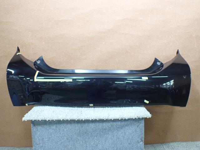 アクア DAA-NHP10 リアバンパーASSY 1NZ-FXE 209 52159-52790 52159