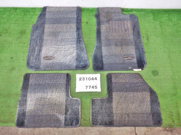 ☆日産 シルビア Q’S PS13☆ 純正フロアマット 1台分セット 231044 ☆INT ★送料無料★