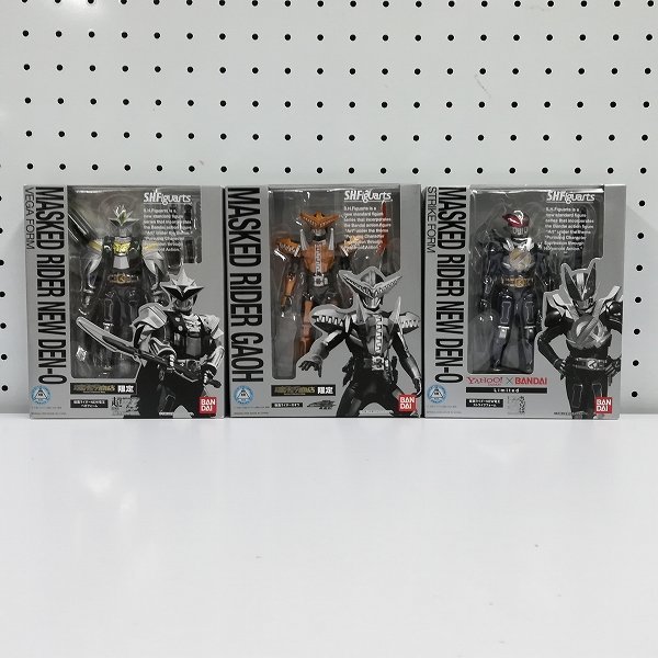 mH048a [未開封] S.H.Figuarts 仮面ライダーガオウ NEW電王 ストライクフォーム / ベガフォーム | M