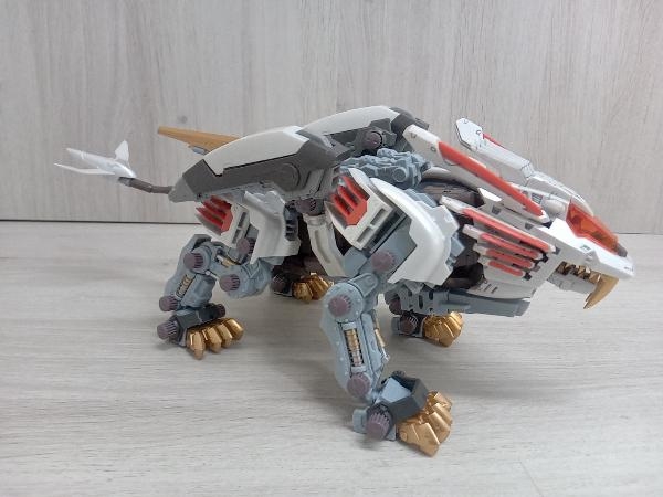 コトブキヤ HMM 1/72 ゾイド RZ-028 ブレードライガーミラージュ