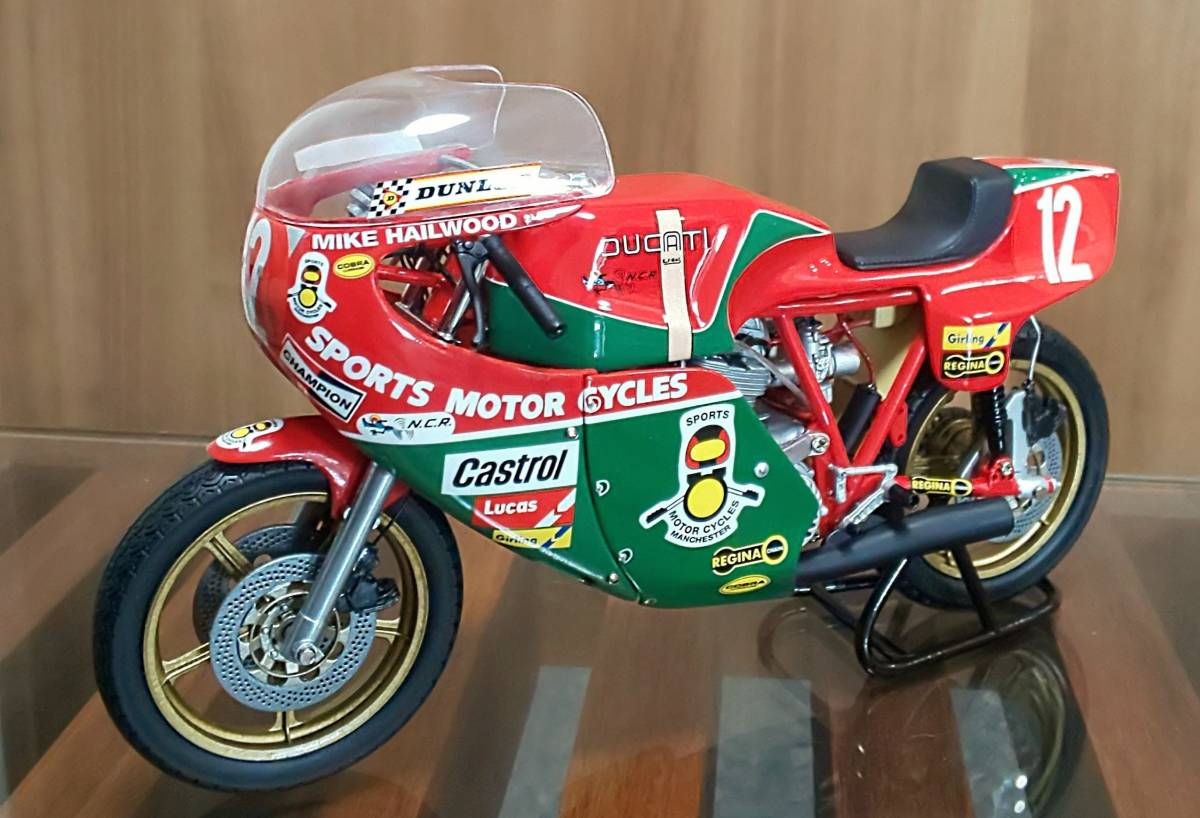 MINICHAMPS】 1/12 DUCATI 900 Racer IOM TT 1978（M．Hailwood