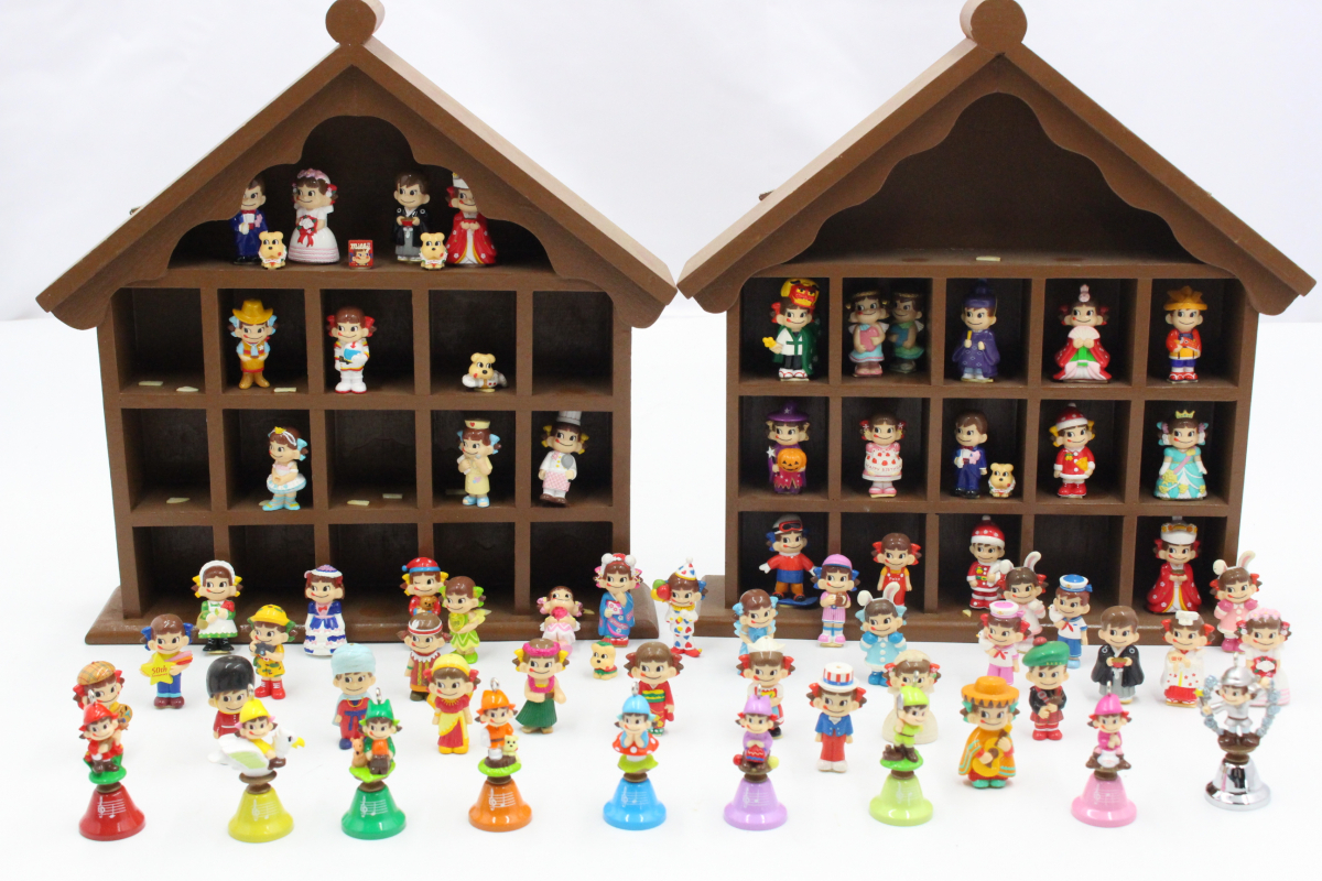 シークレット含む全10体の復刻版「ミニミニペコちゃん」が初のセットに