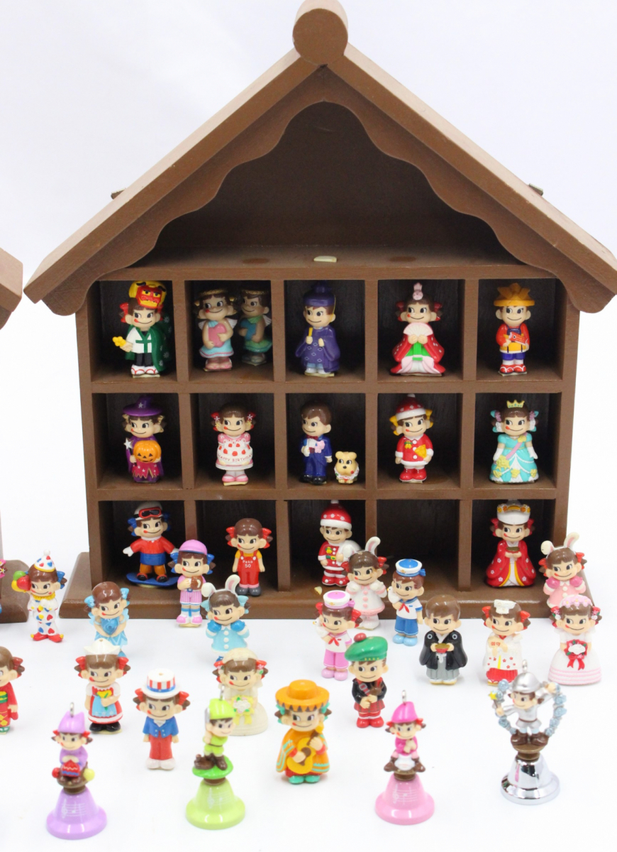 シークレット含む全10体の復刻版「ミニミニペコちゃん」が初のセットに