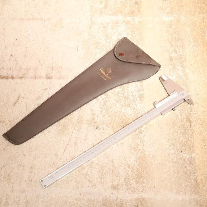 ミツトヨ ダイヤルノギス 30cm kd01012477