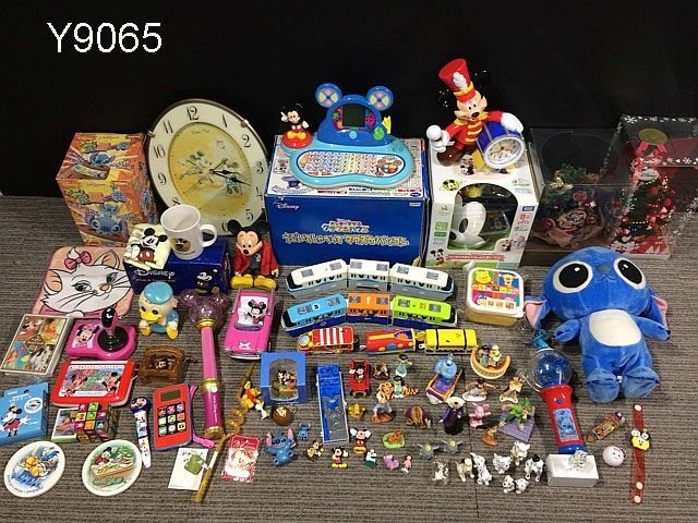 Y9065M ディズニー グッズ フィギュア 人形 食器 おもちゃ 時計