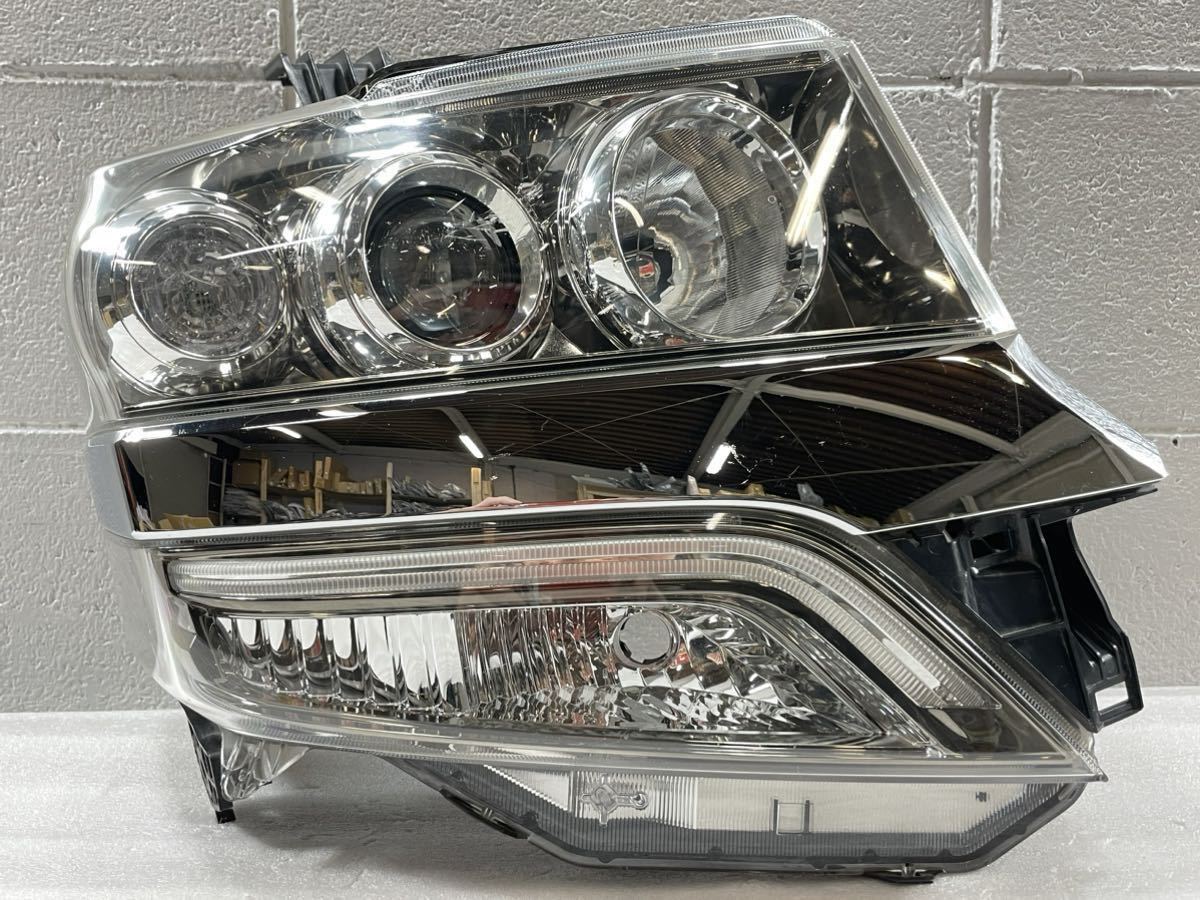 R50405 N BOX カスタム JF1 後期 純正 ヘッドライト 右 HID