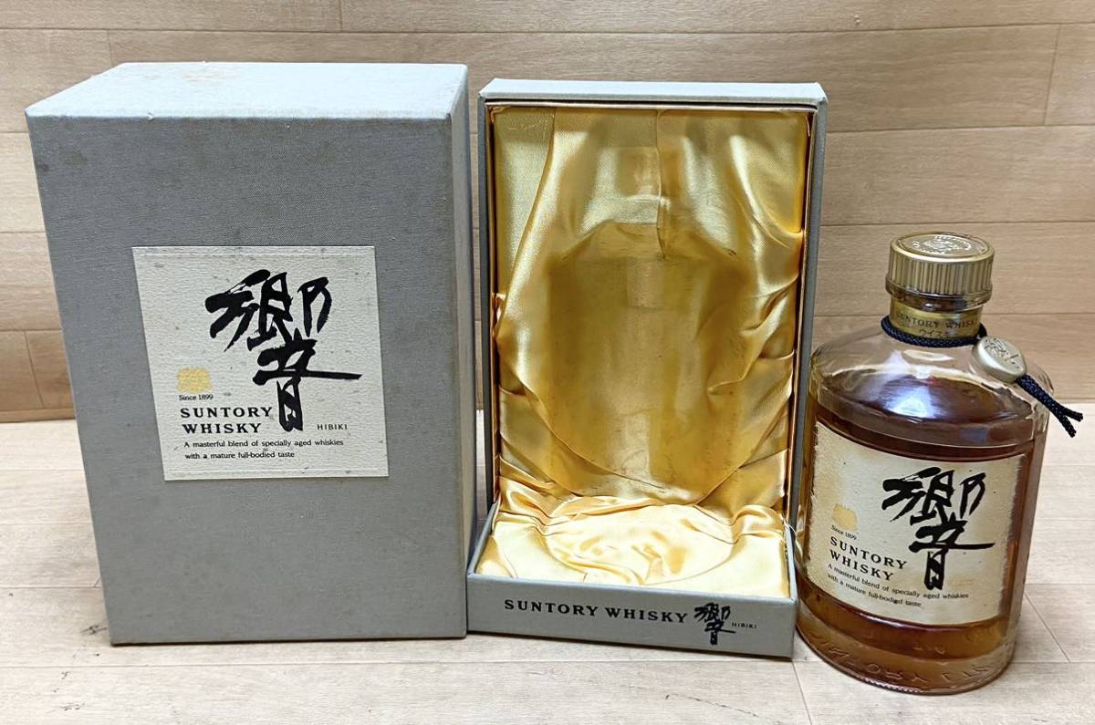 未使用☆ 未開栓☆ サントリー ウイスキー 響 金キャップ 裏ゴールド