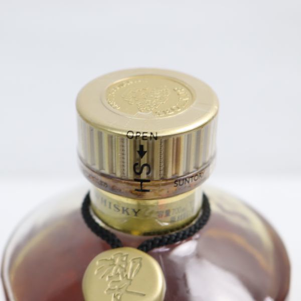 SUNTORY（サントリー）響 裏ゴールドラベル 金キャップ 43％ 700ml