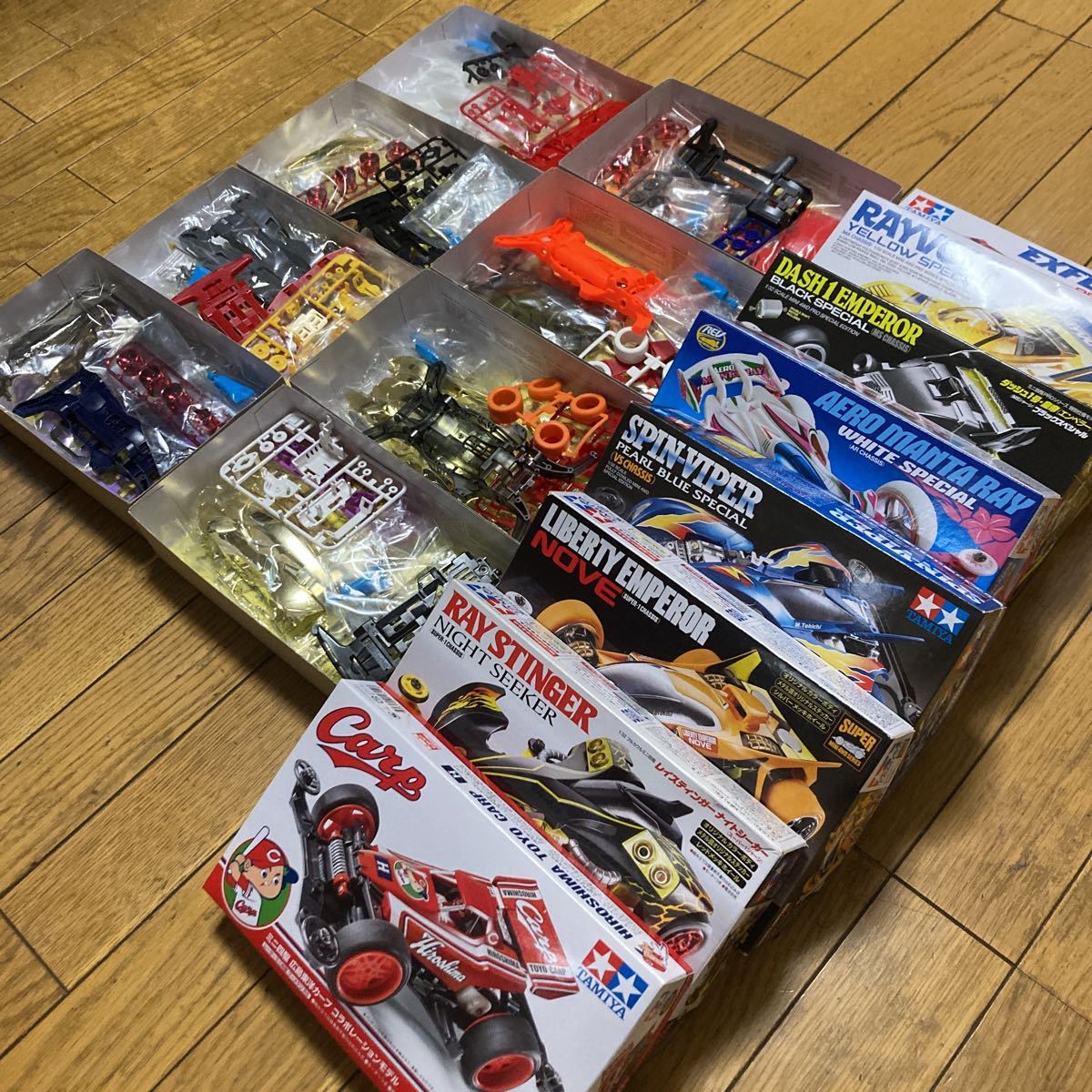 引退品 タミヤ TAMIYA ミニ四駆 8箱 まとめ売り スタート価格2000円 