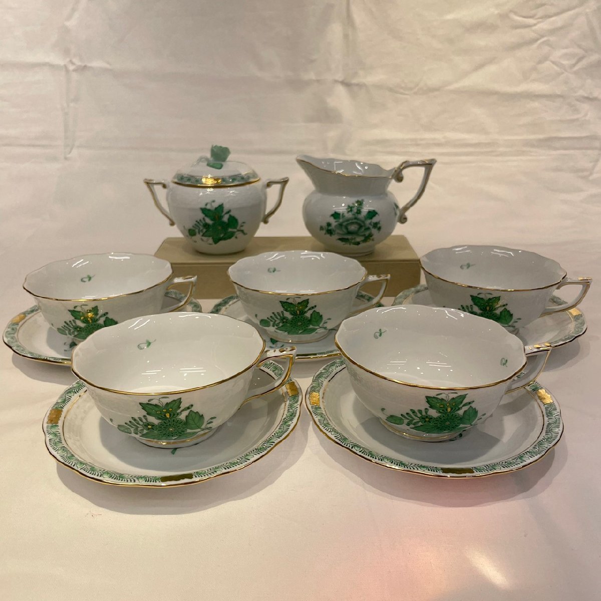 ドイツ　エッシェンバッハ　ポット　カップ＆ソーサー　クリーマー　シュガー ドイツ エッシェンバッハ ポット カップ＆ソーサー クリーマー