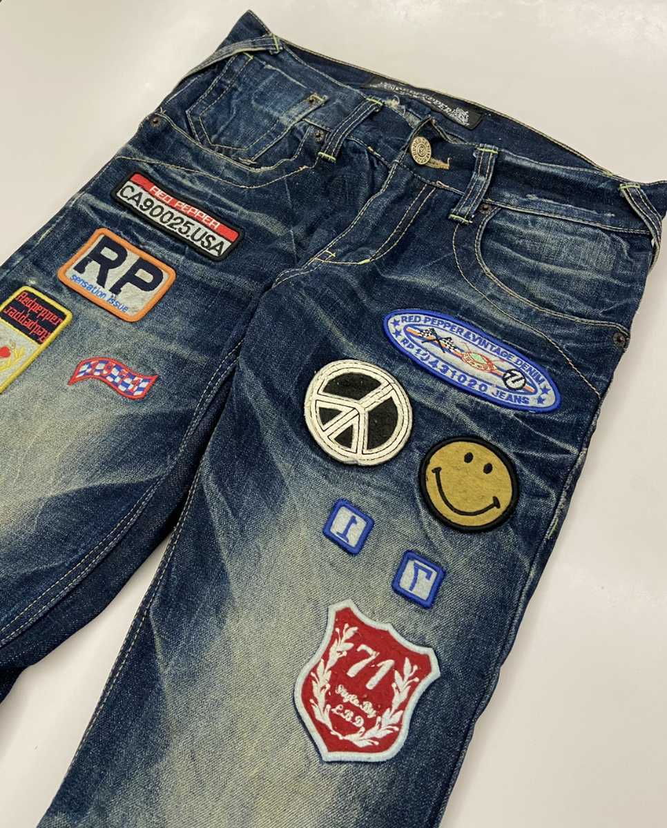 REDPEPPER レッドペッパー　ダメージ　USED加工　ひび割れ　ワッペン　刺繍　デニムパンツ☆29サイズ☆