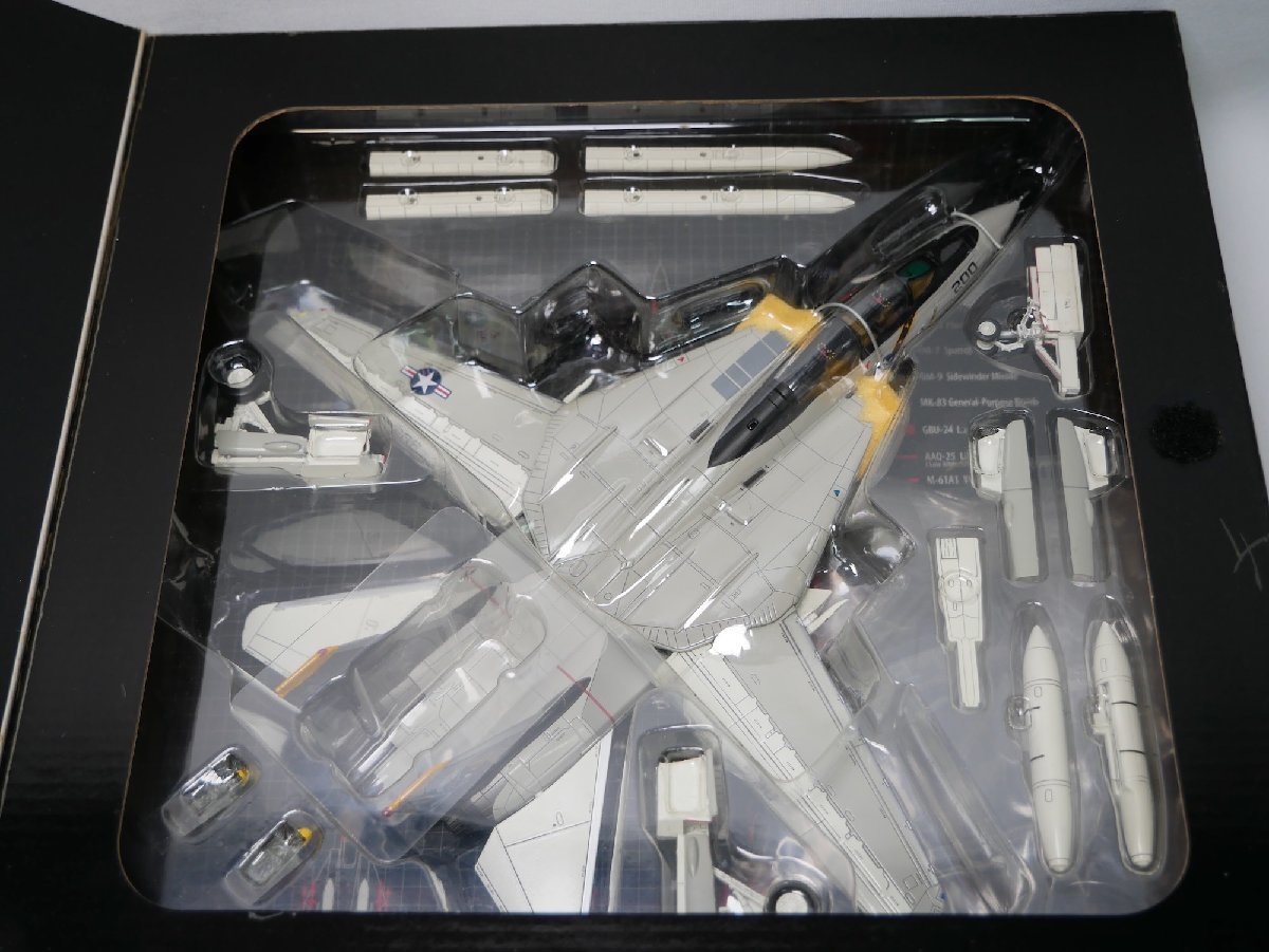 ☆CENTURY WINGS/センチュリーウイングス SR-71 ブラックバード 1/72