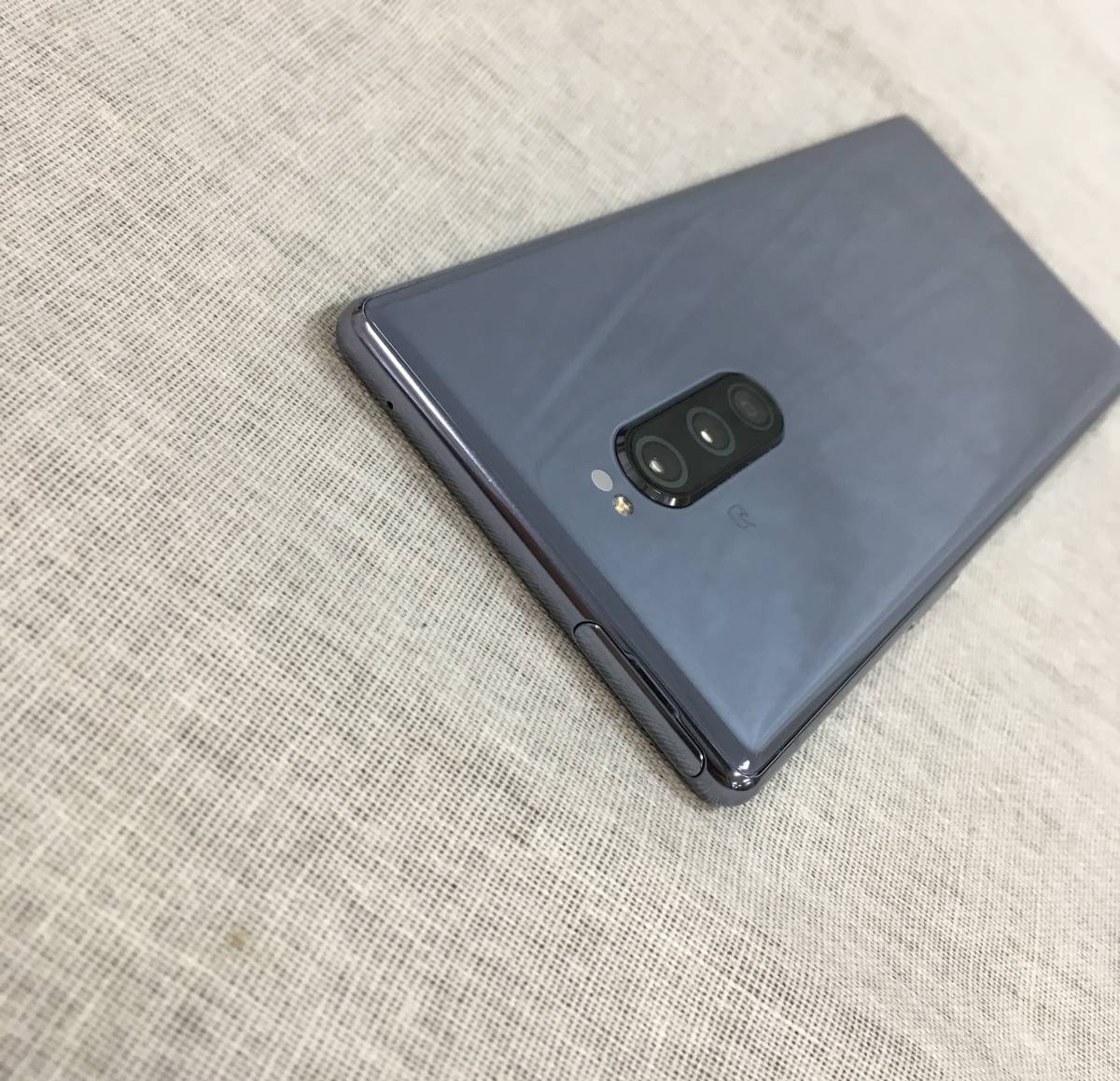 現状品 au SONY Xperia 1 SOV40 グレー android11 SIMフリー Xperia