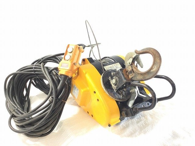 ☆3F0426-4 リョービ 電動ウインチ 最大吊揚荷重130kg 100V RYOBI WI 