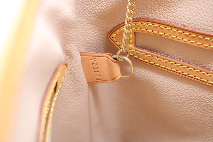 【ト石】 ☆美品☆ LOUIS VUITTON ルイヴィトン プチ バケットPM トートバッグ M42238 ポーチ付き モノグラム EA500EWH25 モノグラム VUITTON LOUIS M5899H ルイヴィトン ショルダー