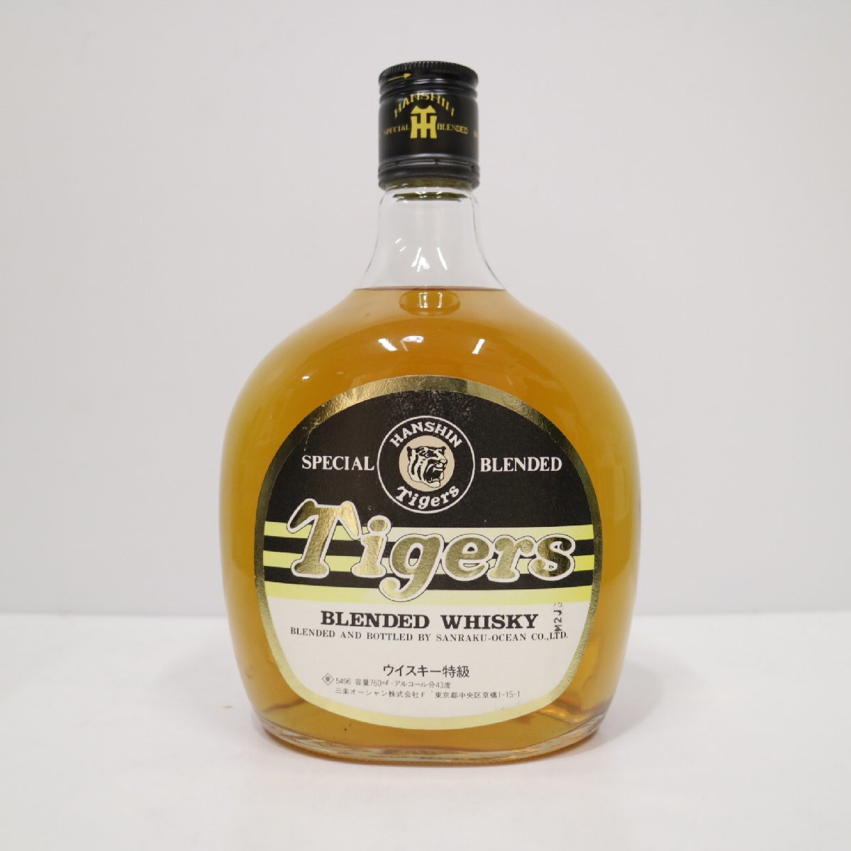 阪神タイガース ウイスキー特級 760ml 商品の説明阪神タイガースのロ…