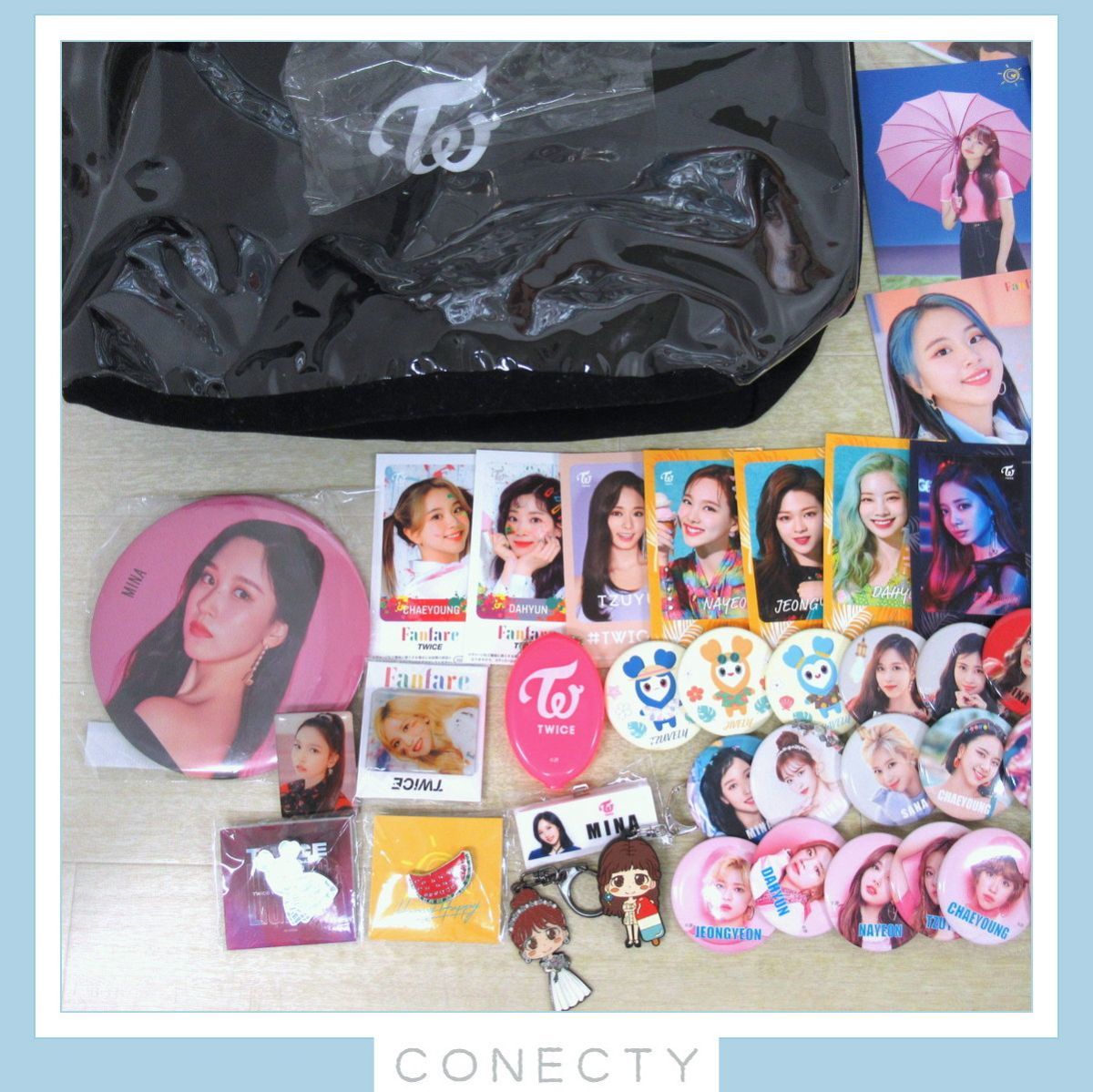 TWICE グッズセット うちわ バッグ 缶バッジ ランダムトレカ 